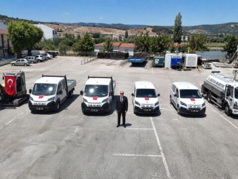 Bozuyuk belediyesi arac ve makine parki gucleniyor I1LEmeIC