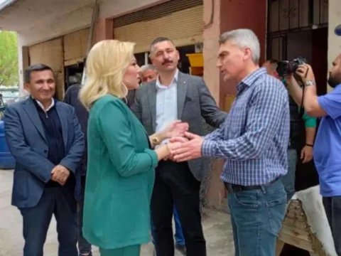 Selcukta tartismali atama akpye basari dilemis chpye destek vermemis 78dT1SMK